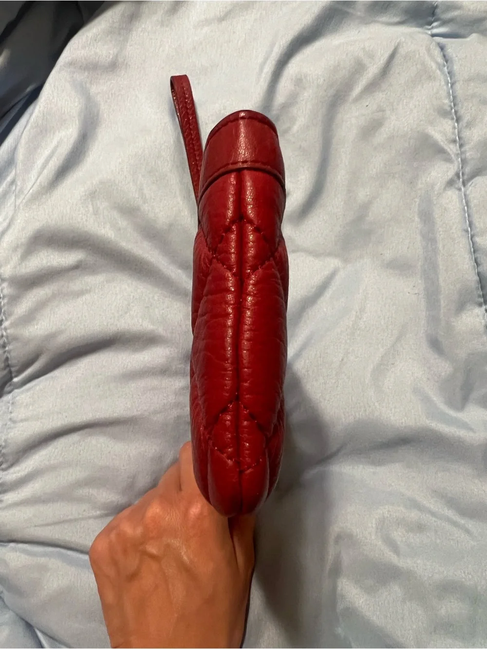 Kate Spade Quilted Leather Wristlet Wallet (EUC)